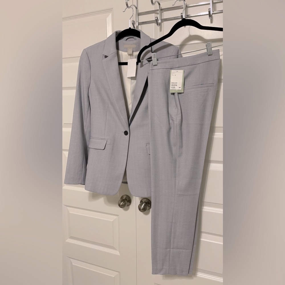 NWT, H&M, Light Blue 2 piece suit, Size 2 Blazer, Size 4 Trousers